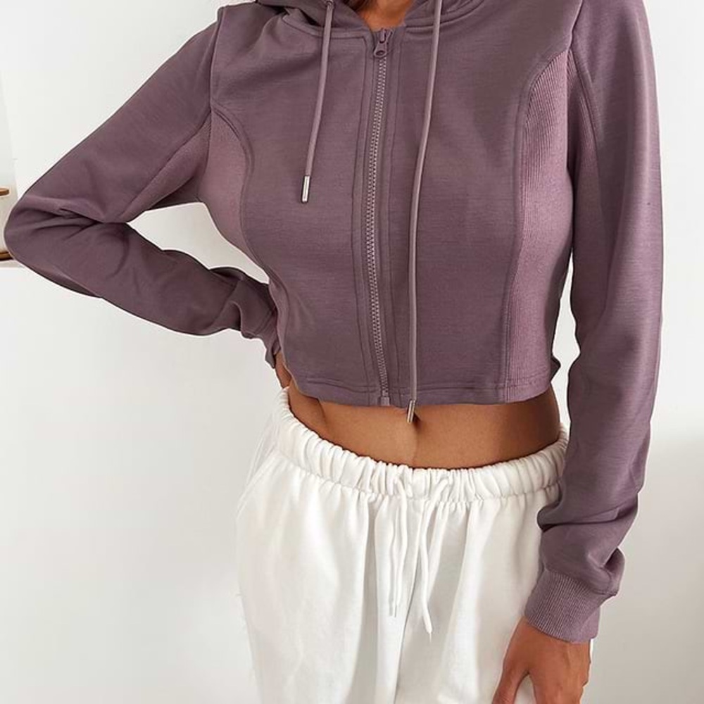 NWOT Cupshe Silver Star Zipper Front Drawstring Crop Hoodie